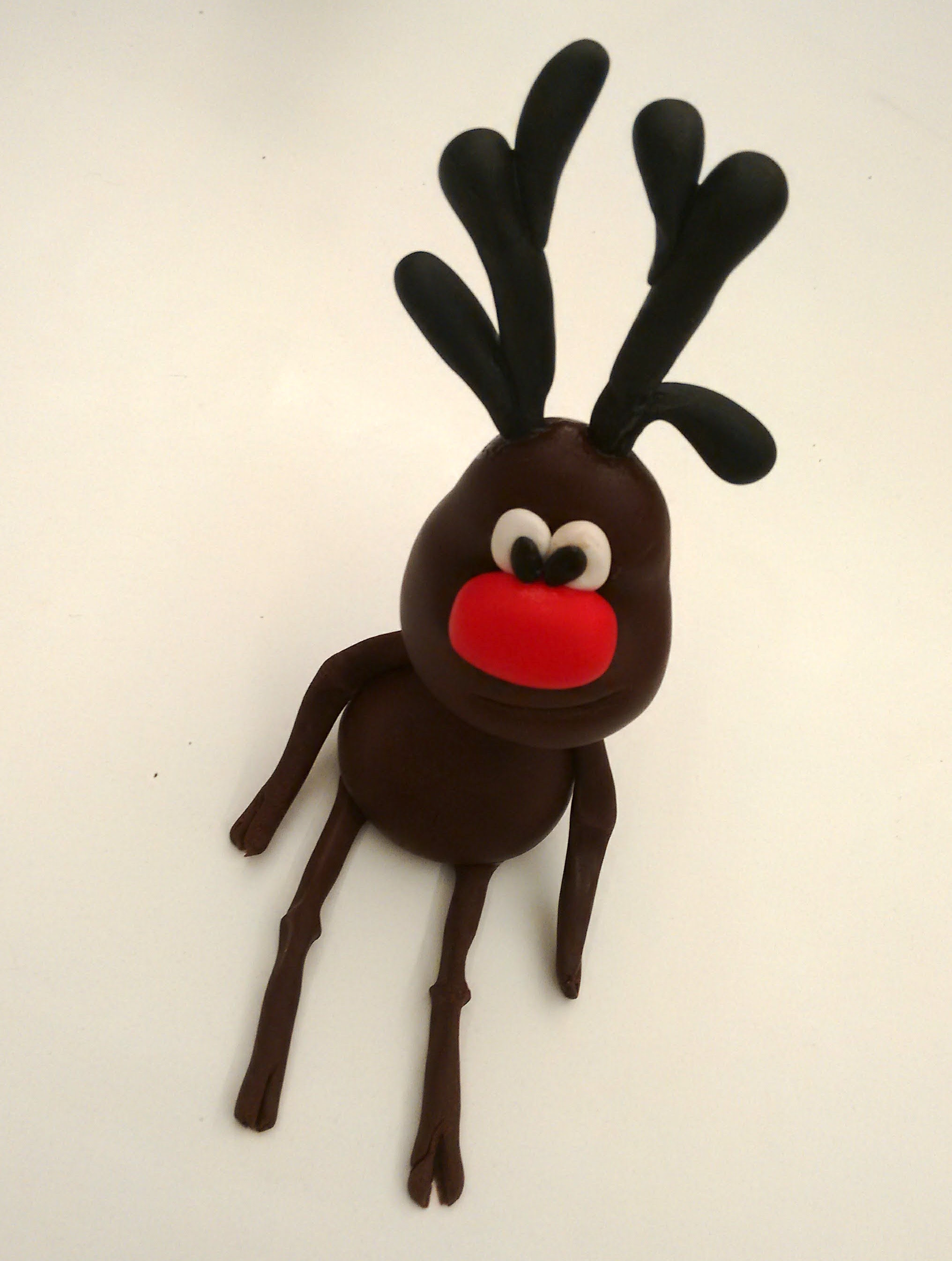 renna_cake_design_natalizio_completa