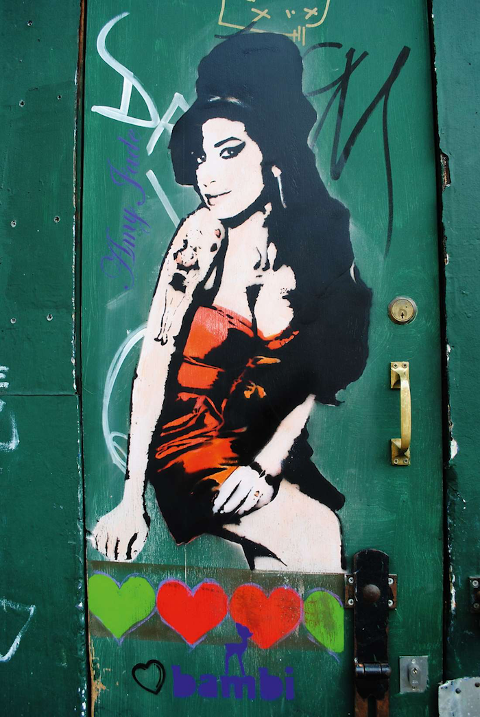 Bambi_Amy_Winehouse_street_art_Londra